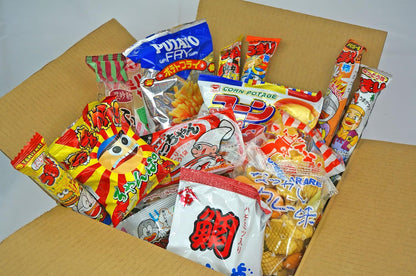 Japonais Dagashi Assortiment Snacks Bonbons Bonbons (Une boîte pleine de Dagashi) 85 packs